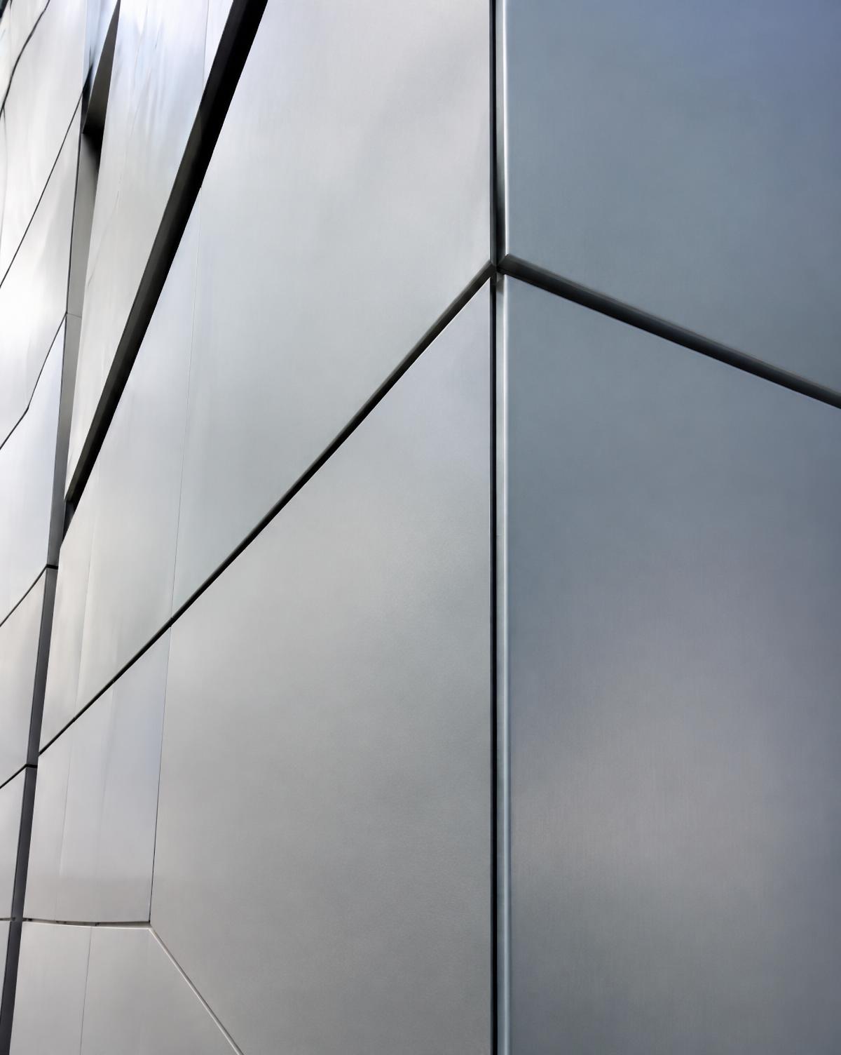 Architectural aluminum panel cladding detail